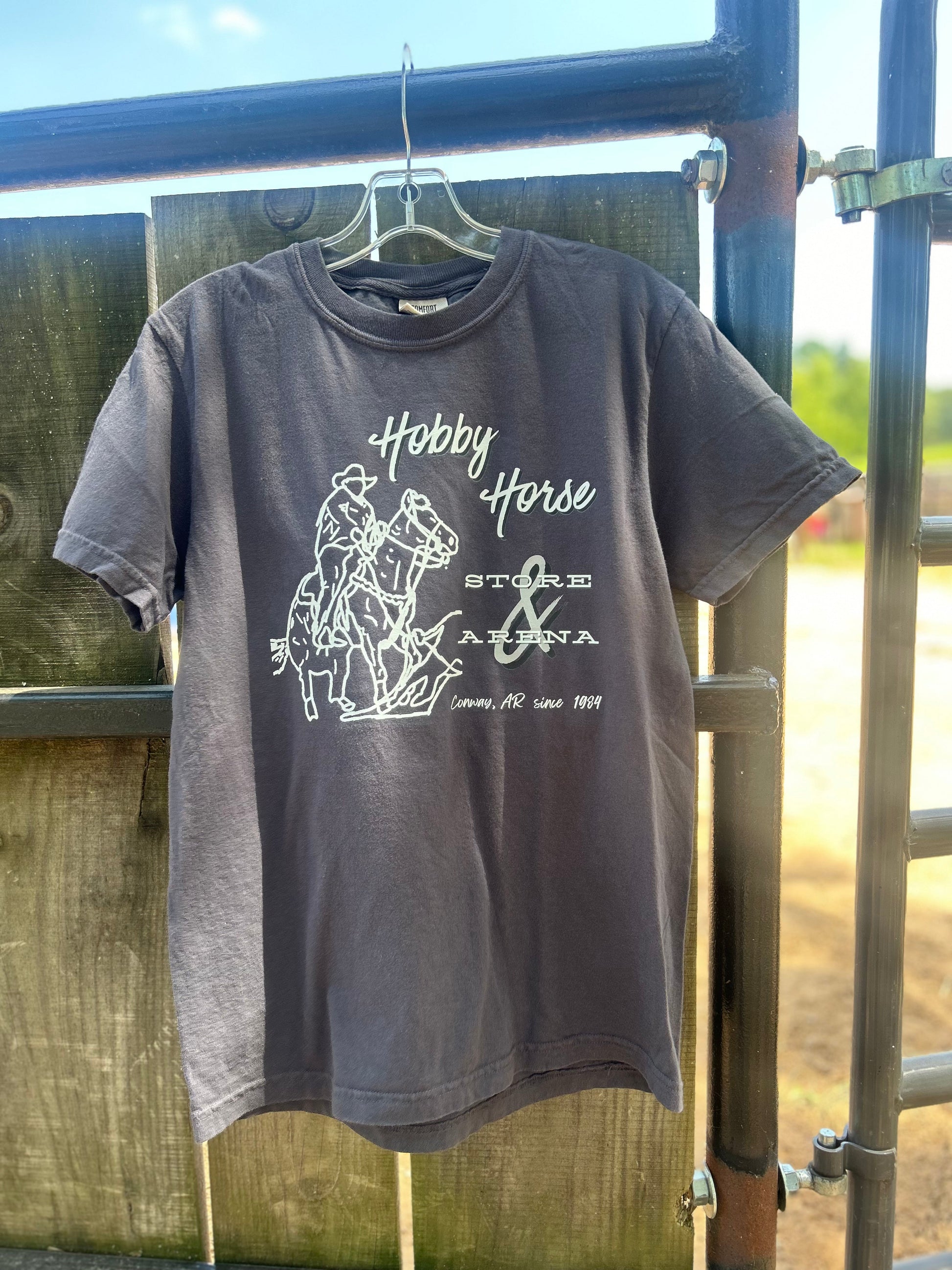 JR'S HOBBY HORSE CLOTHING-GENERAL XS JRS STORE & ARENA TEE GRAY