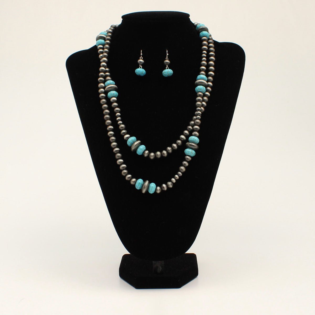 M&F WESTERN PRODUCTS ACCESSORIES FAUX NAVAJO PEARL / TURQUOISE BEAD DOUBLE STRAND NECKLACE SET